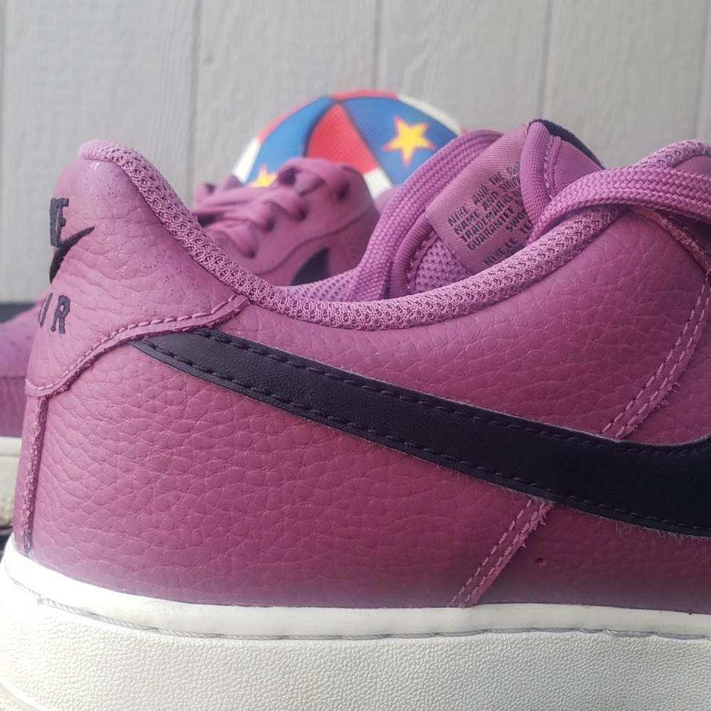 AIR FORCE 1'07 - Picture 4 of 16